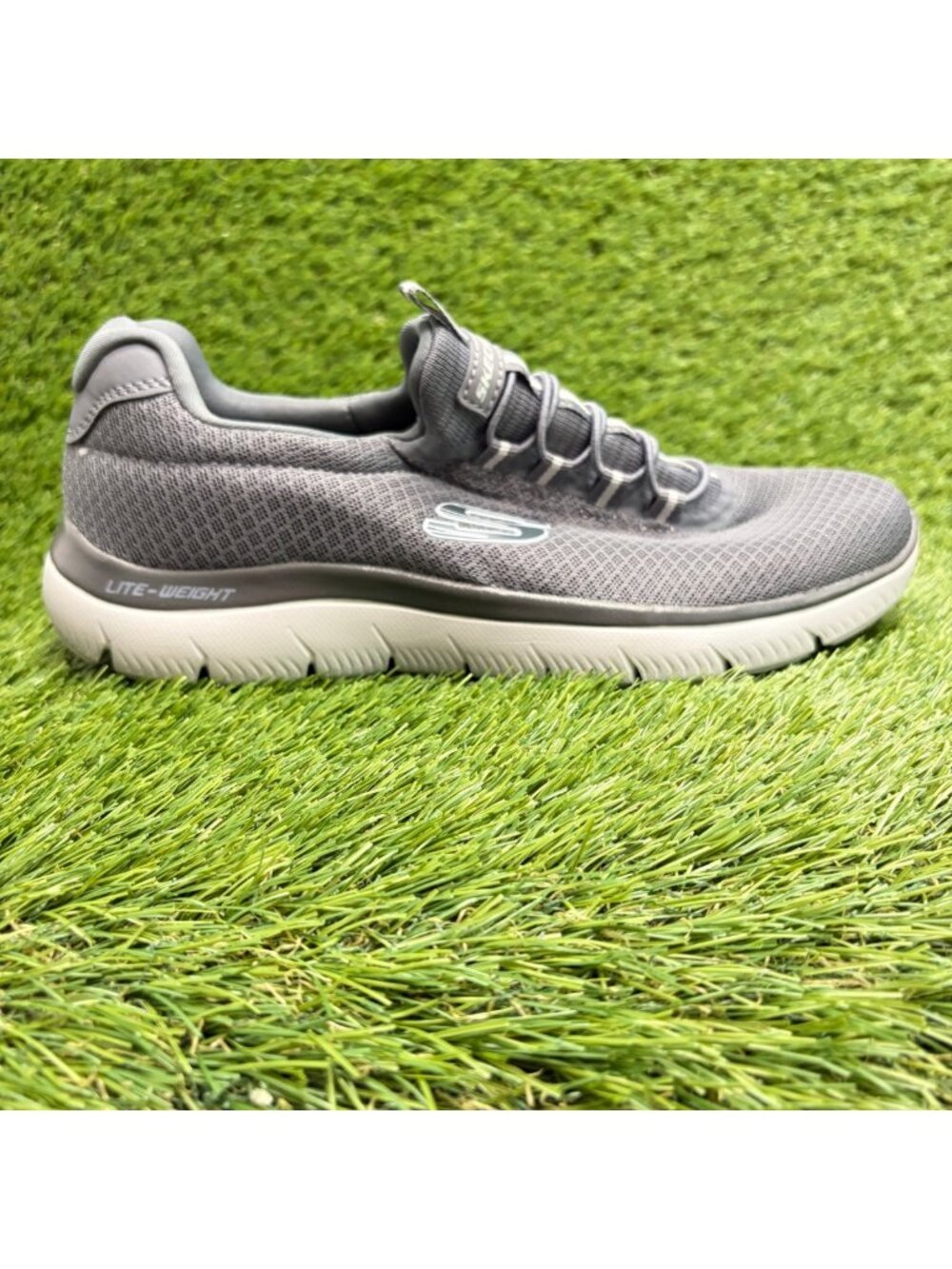 Skechers Summits Mens Size 8.5 Charcoal Gray Athletic Running Shoes Sneakers